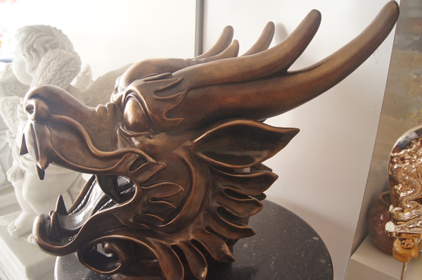 dragon head